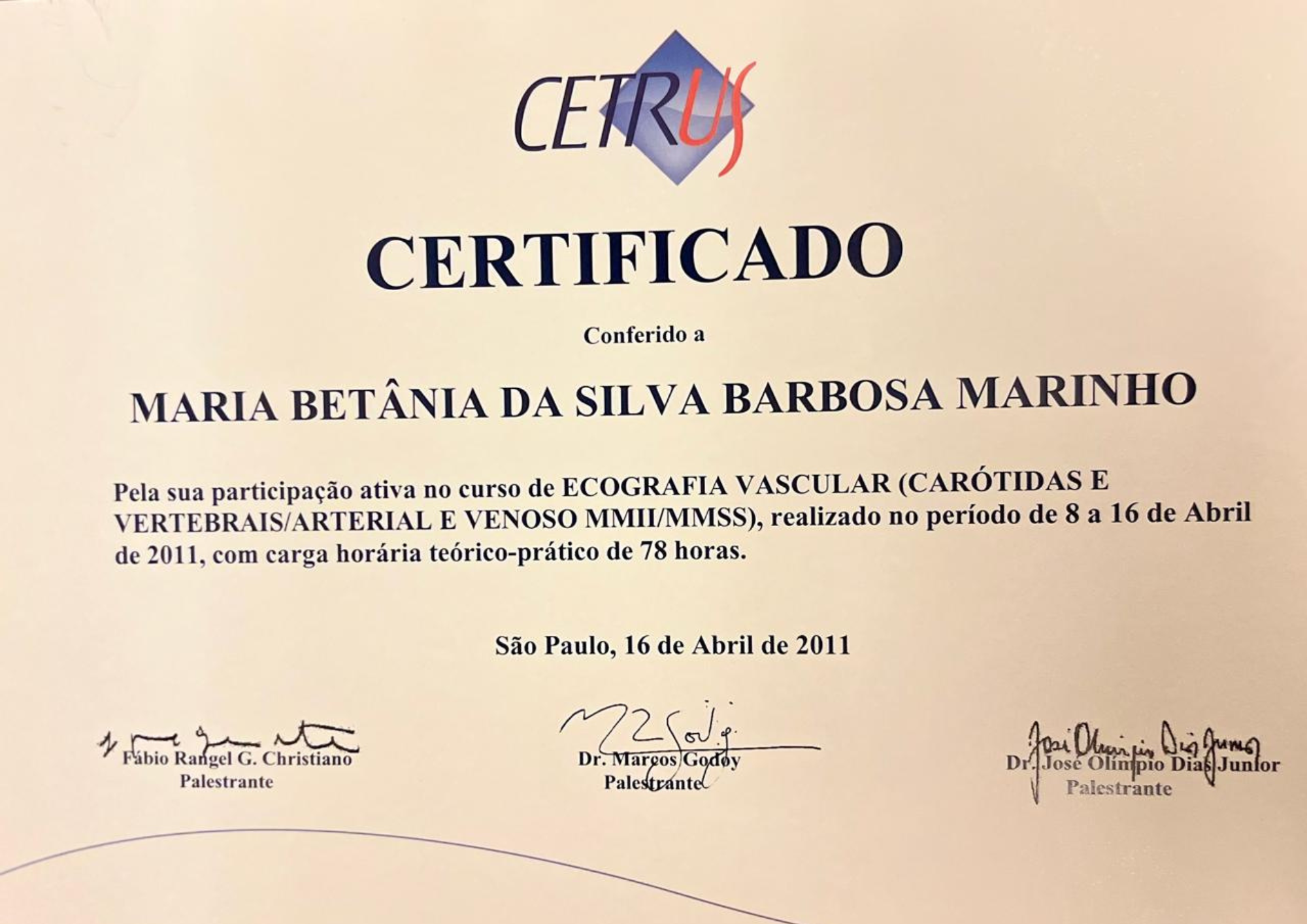 Dra Maria Betânia | Cirurgiã Vascular e Angiologista Especialista em Varizes em Brasília - DF. Tratamento modernos no conforto do consultório, sem internação.